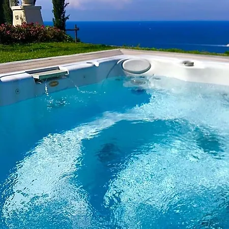 Agapanto Luxury 4*