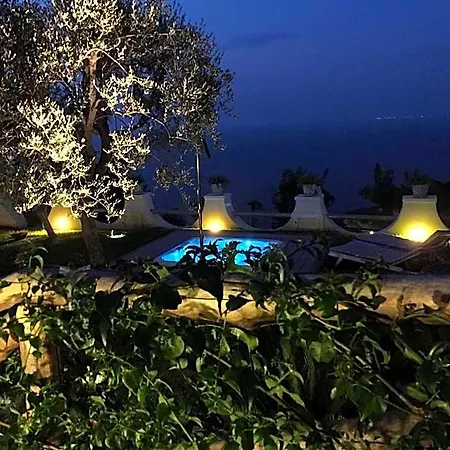 Agapanto Luxury 4*